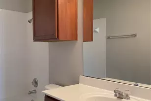 304 Azurite Dr, Jarrell, TX 76537 - Photo 24