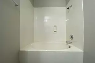 304 Azurite Dr, Jarrell, TX 76537 - Photo 20