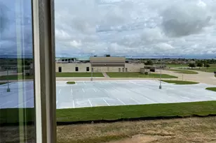 304 Azurite Dr, Jarrell, TX 76537 - Photo 2