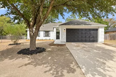 1006 Cottonbowl Drive, Taylor, TX 76574 - Photo 2