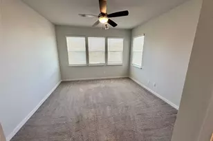 605 W South St, Leander, TX 78641 - Photo 12
