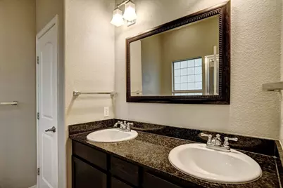 105 S Kaupo Drive, Bastrop, TX 78602 - Photo 14