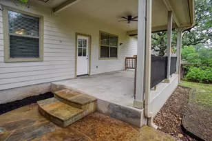 105 S Kaupo Dr, Bastrop, TX 78602 - Photo 30