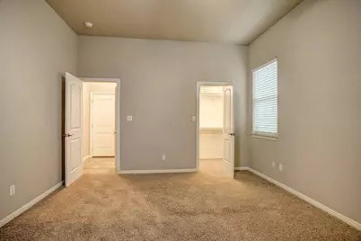 105 S Kaupo Drive, Bastrop, TX 78602 - Photo 18