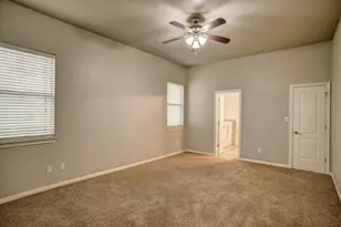 105 S Kaupo Dr, Bastrop, TX 78602 - Photo 18