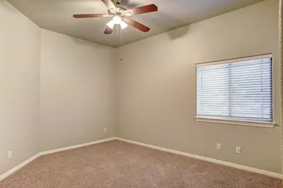 105 S Kaupo Drive, Bastrop, TX 78602 - Photo 22