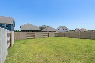 220 Daniels Dusty Trl, Georgetown, TX 78626 - Photo 26