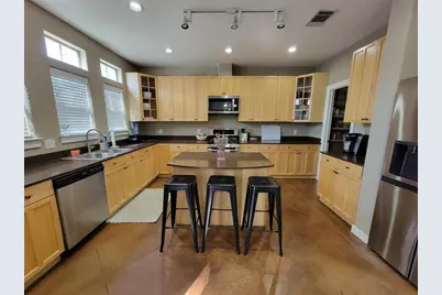 4500 Avenue C #A, Austin, TX 78751 - Photo 2
