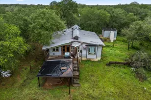 200 Desiderata Dr, Smithville, TX 78957 - Photo 8