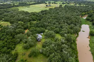 200 Desiderata Dr, Smithville, TX 78957 - Photo 10
