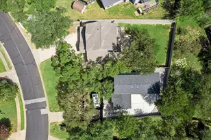 7905 & 7907 Tiffany Dr, Austin, TX 78749 - Photo 40