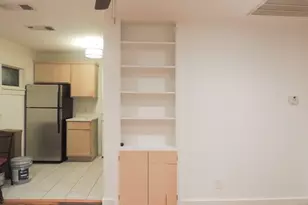 1307 Deloney St, Austin, TX 78721 - Photo 26