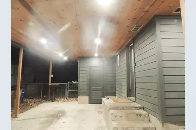 1307 Deloney Street, Austin, TX 78721 - Photo 12