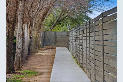 5002 Pecan Springs Road #8, Austin, TX 78723 - Photo 34