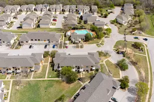 2101 Town Centre Dr, Round Rock, TX 78664 - Photo 34