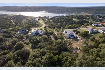 18509 Sugar Maple Drive, Lago Vista, TX 78645 - Photo 14