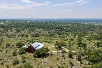 611 Weddle Road, Johnson City, TX 78636 - Photo 2