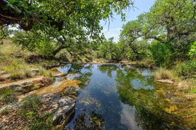 611 Weddle Road, Johnson City, TX 78636 - Photo 4
