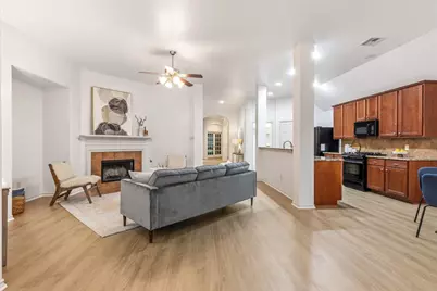 11517 Shadow Creek Drive, Manor, TX 78653 - Photo 20