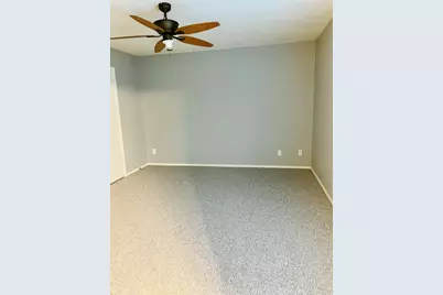 1506 Hollow Tree Boulevard, Round Rock, TX 78681 - Photo 12