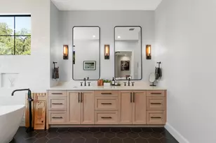 243 Emerald Point Cv, Driftwood, TX 78619 - Photo 20