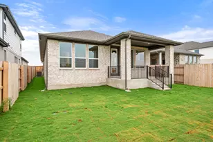 204 Bloomington Loop, Hutto, TX 78634 - Photo 34