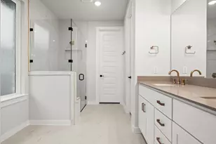 204 Bloomington Loop, Hutto, TX 78634 - Photo 24