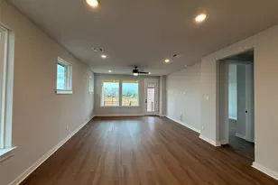 204 Bloomington Loop, Hutto, TX 78634 - Photo 2