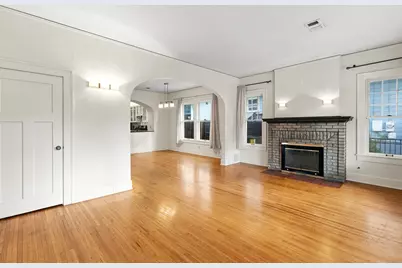 3200 Harris Park Avenue, Austin, TX 78705 - Photo 2