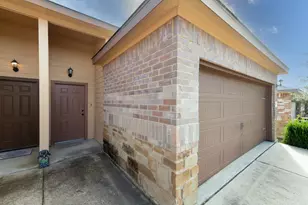 455 Jack Rabbit Ln, Buda, TX 78610 - Photo 2