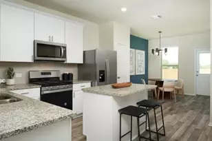 152 Fiery Skipper Ln, Georgetown, TX 78626 - Photo 6