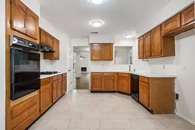 11464 Bristle Oak Trail, Austin, TX 78750 - Photo 10