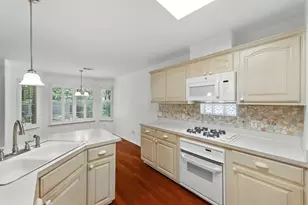 125 Melissa Ct, Georgetown, TX 78628 - Photo 14