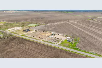 1151 County Road 394, Hutto, TX 78634 - Photo 14