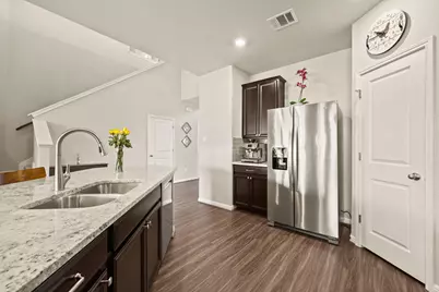 17320 Borromeo Avenue, Pflugerville, TX 78660 - Photo 6