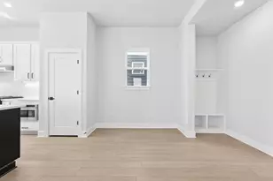 1019 Lucinda Williams Dr, Austin, TX 78744 - Photo 6