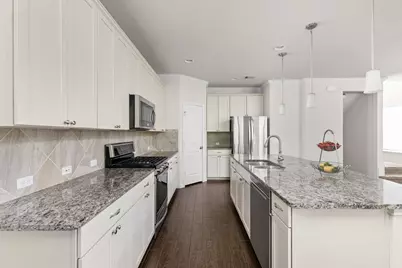 9406 Privet Drive #25, Austin, TX 78748 - Photo 6