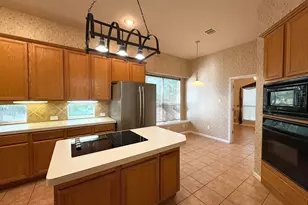 1837 Maize Bend Dr, Austin, TX 78727 - Photo 4