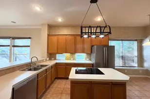 1837 Maize Bend Dr, Austin, TX 78727 - Photo 10