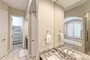 8212 Barton Club Dr, Austin, TX 78735 - Photo 16