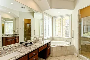 8212 Barton Club Dr, Austin, TX 78735 - Photo 20