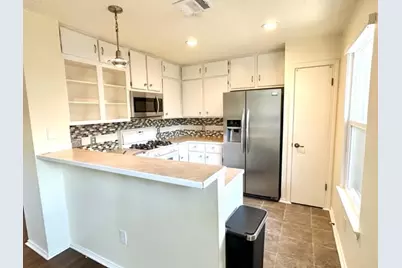 5934 Kevin Kelly Place, Austin, TX 78727 - Photo 6