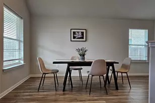 10220 Laurie Ln, Austin, TX 78747 - Photo 8