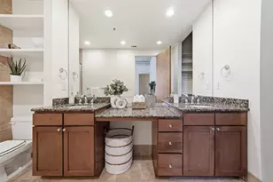 800 W 5th St, Austin, TX 78703 - Photo 26