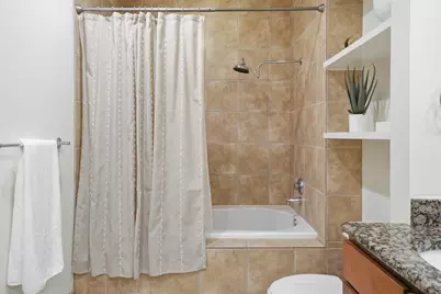 800 W 5th Street #906, Austin, TX 78703 - Photo 24