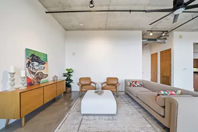 800 W 5th Street #906, Austin, TX 78703 - Photo 2