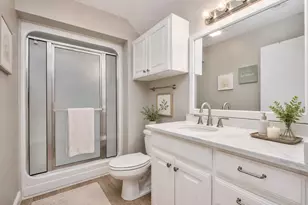 330 Live Oak Hills Ct, San Marcos, TX 78666 - Photo 16