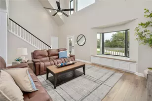 330 Live Oak Hills Ct, San Marcos, TX 78666 - Photo 12