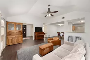 14307 Kincheloe St, Austin, TX 78725 - Photo 4