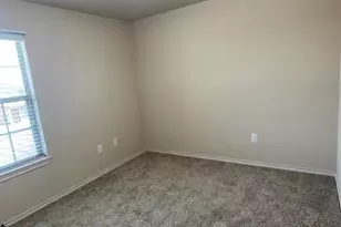 118 Creekside Villa Dr, Kyle, TX 78640 - Photo 16